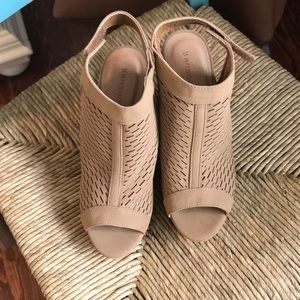 Francesca brown strap wedges very good condition